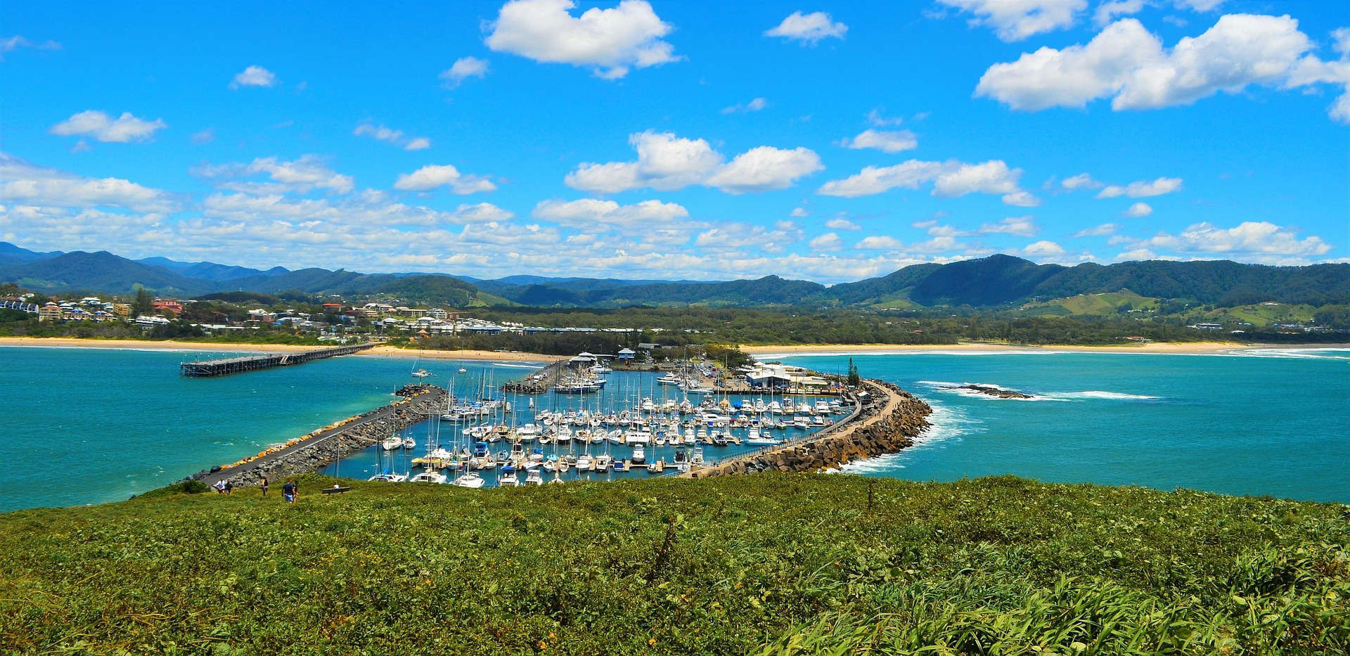 Moving to Coffs Harbour and Surrounding Areas Moving to Coffs Harbour and Surrounding Areas