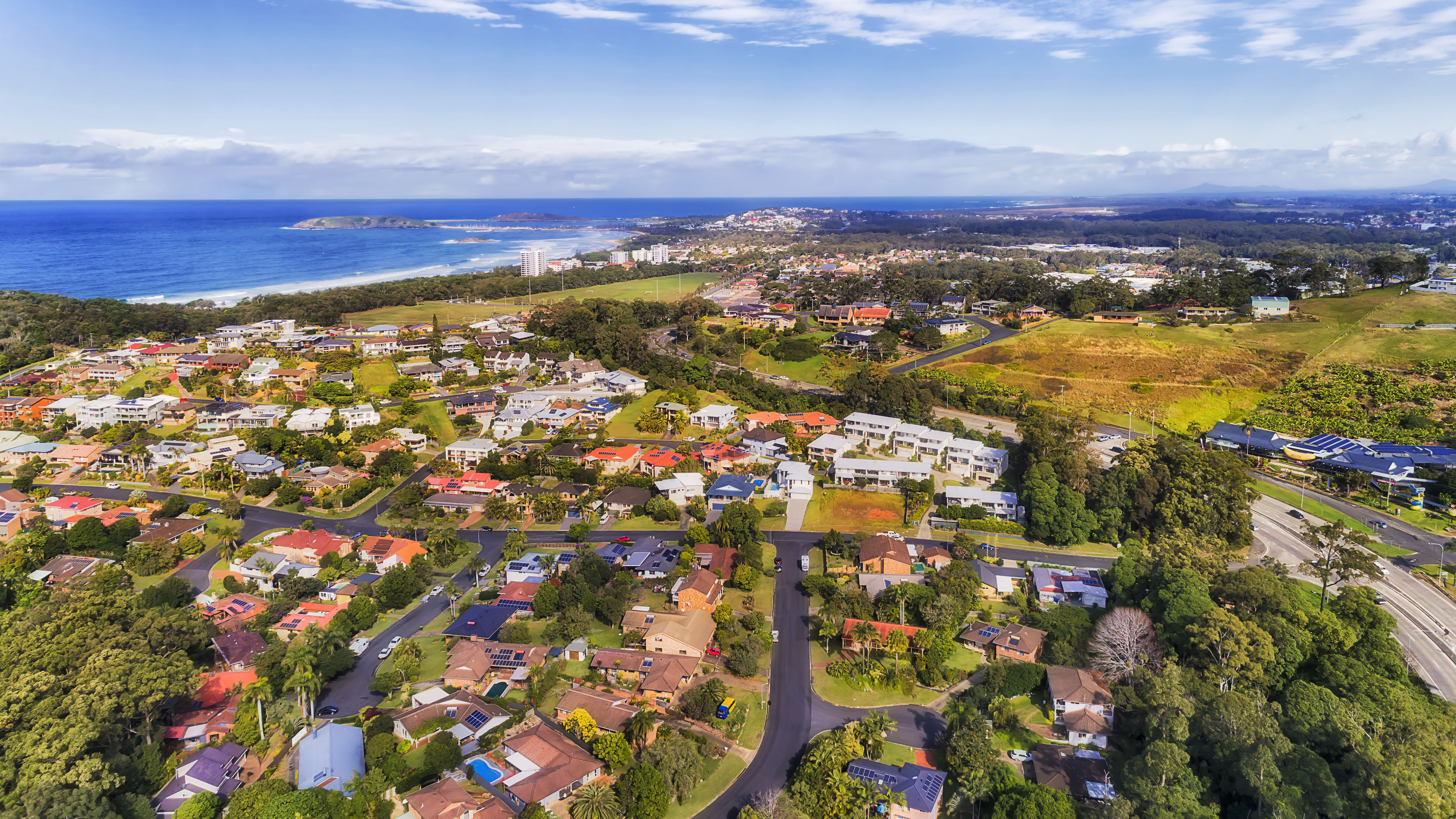 Regional vs City Living in Australia: What to Consider Before You Move