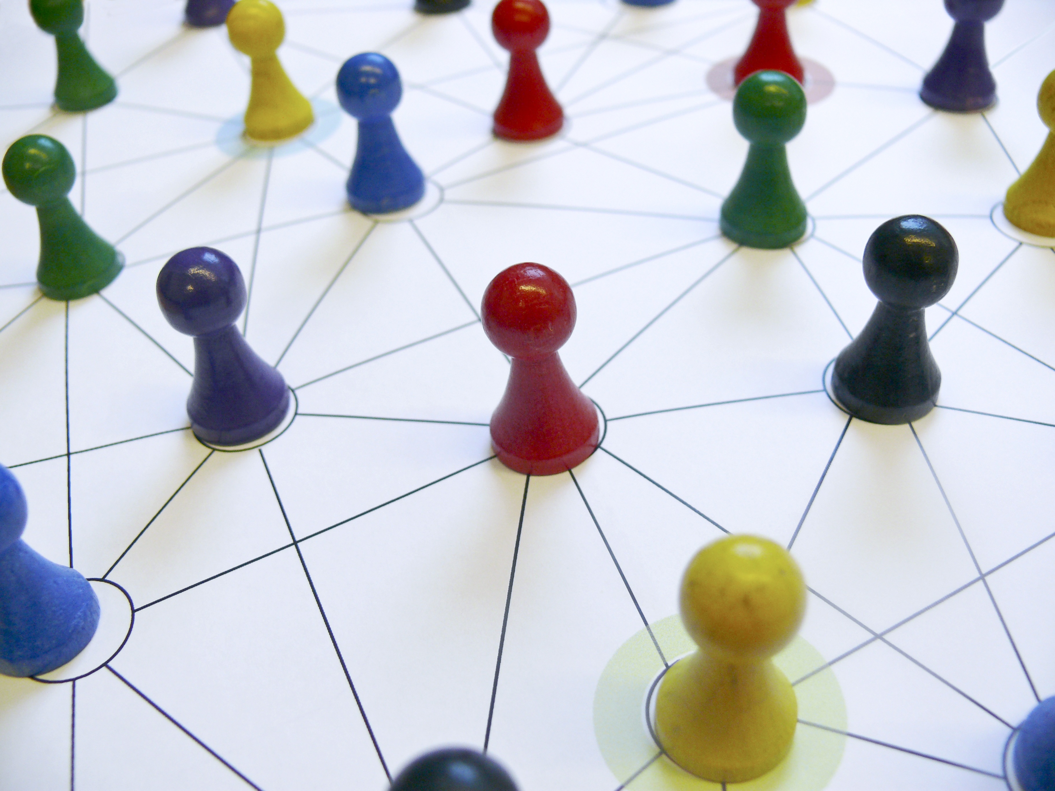 computer-technology-play-recreation-together-board-game-548291-pxhere.com