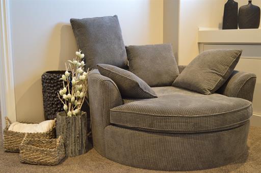 Will Singapore Moving Companies Store Your Furniture?